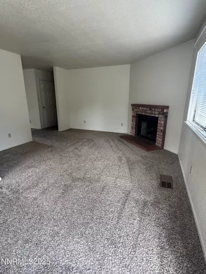 1577 Oakwood, Minden, Nevada 89423, 3 Bedrooms Bedrooms, ,2 BathroomsBathrooms,Residential,Residential,Oakwood,250052005