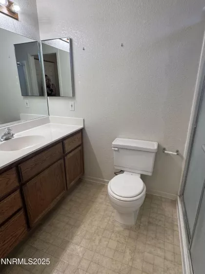 1577 Oakwood, Minden, Nevada 89423, 3 Bedrooms Bedrooms, ,2 BathroomsBathrooms,Residential,Residential,Oakwood,250052005