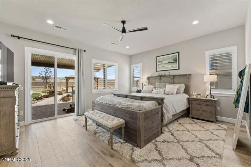 10 Diamond Strm, Sparks, Nevada 89441, 4 Bedrooms Bedrooms, ,3 BathroomsBathrooms,Residential,Residential,Diamond Strm,250052004