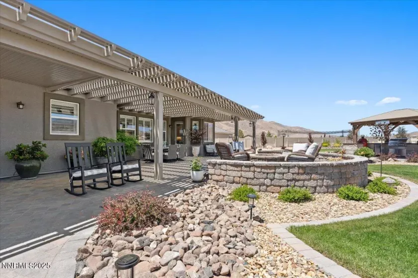 10 Diamond Strm, Sparks, Nevada 89441, 4 Bedrooms Bedrooms, ,3 BathroomsBathrooms,Residential,Residential,Diamond Strm,250052004