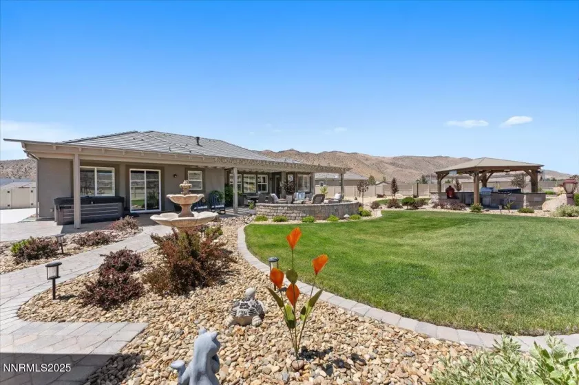 10 Diamond Strm, Sparks, Nevada 89441, 4 Bedrooms Bedrooms, ,3 BathroomsBathrooms,Residential,Residential,Diamond Strm,250052004
