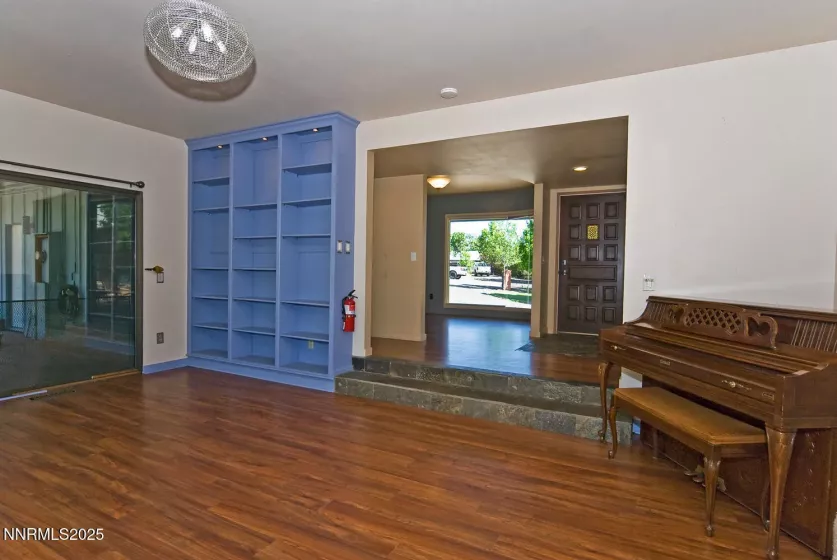 395 Fricke, Gardnerville, Nevada 89460, 3 Bedrooms Bedrooms, ,2 BathroomsBathrooms,Residential,Residential,Fricke,250052007