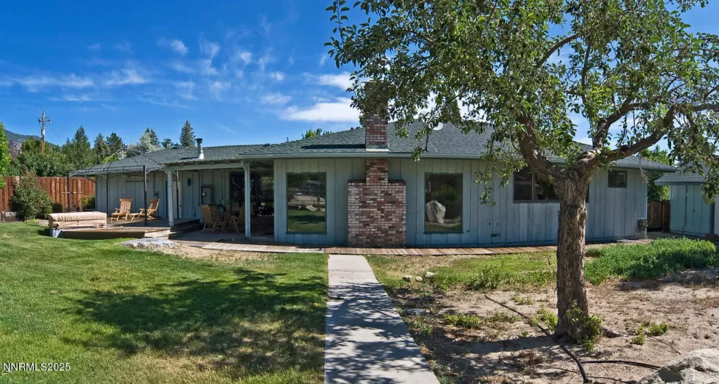 395 Fricke, Gardnerville, Nevada 89460, 3 Bedrooms Bedrooms, ,2 BathroomsBathrooms,Residential,Residential,Fricke,250052007