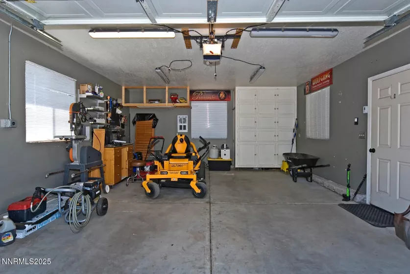 395 Fricke, Gardnerville, Nevada 89460, 3 Bedrooms Bedrooms, ,2 BathroomsBathrooms,Residential,Residential,Fricke,250052007