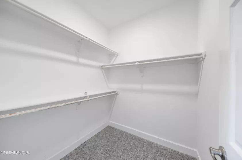 900 Meadows, Reno, Nevada 89521, 2 Bedrooms Bedrooms, ,2 BathroomsBathrooms,Residential,Residential,Meadows,250052008