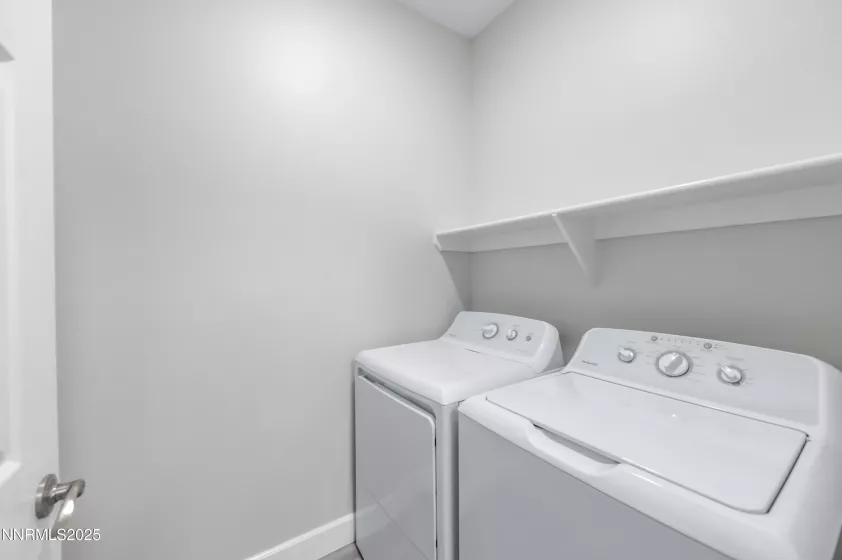 900 Meadows, Reno, Nevada 89521, 2 Bedrooms Bedrooms, ,2 BathroomsBathrooms,Residential,Residential,Meadows,250052008