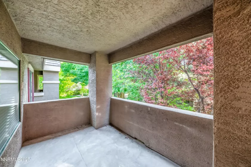 900 Meadows, Reno, Nevada 89521, 2 Bedrooms Bedrooms, ,2 BathroomsBathrooms,Residential,Residential,Meadows,250052008