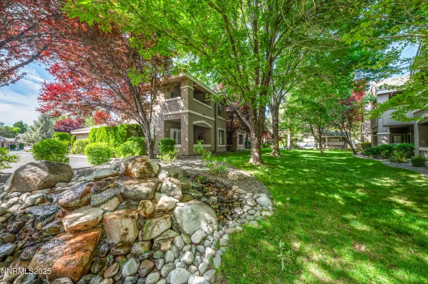 900 Meadows, Reno, Nevada 89521, 2 Bedrooms Bedrooms, ,2 BathroomsBathrooms,Residential,Residential,Meadows,250052008