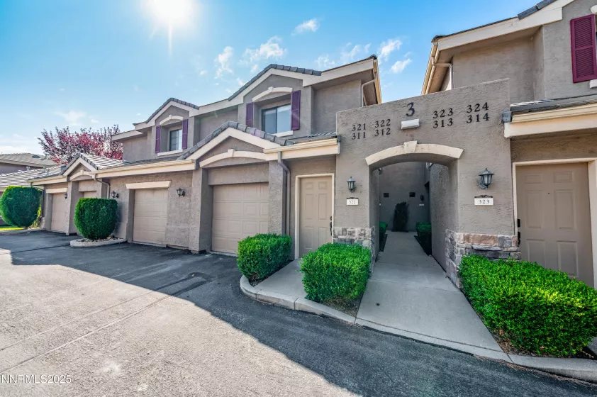 900 Meadows, Reno, Nevada 89521, 2 Bedrooms Bedrooms, ,2 BathroomsBathrooms,Residential,Residential,Meadows,250052008