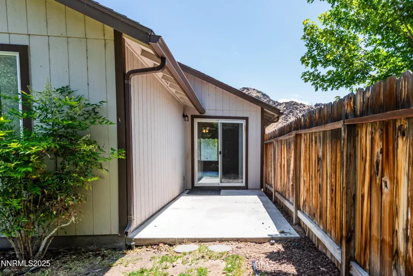 250 Mark, Gardnerville, Nevada 89410, 3 Bedrooms Bedrooms, ,2 BathroomsBathrooms,Residential,Residential,Mark,250052010