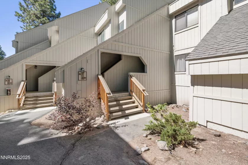 807 Alder, Incline Village, Nevada 89451, 1 Bedroom Bedrooms, ,1 BathroomBathrooms,Residential,Residential,Alder,250052009