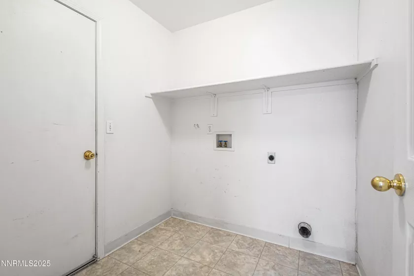 115 Calistoga, Reno, Nevada 89508, 4 Bedrooms Bedrooms, ,3 BathroomsBathrooms,Residential,Residential,Calistoga,250052012