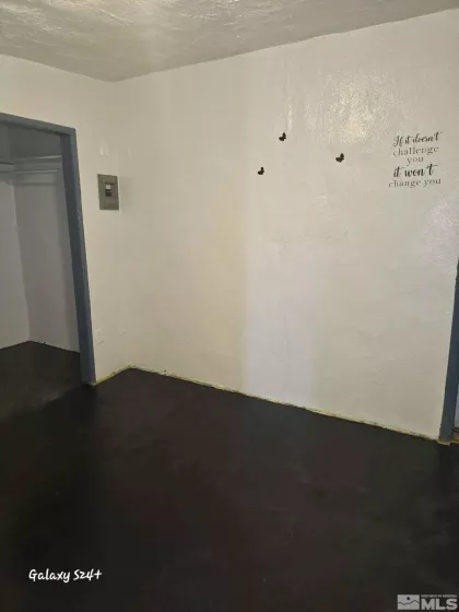 380 B, Hawthorne, Nevada 89415, ,Commercial Sale,Residential,B,240015315