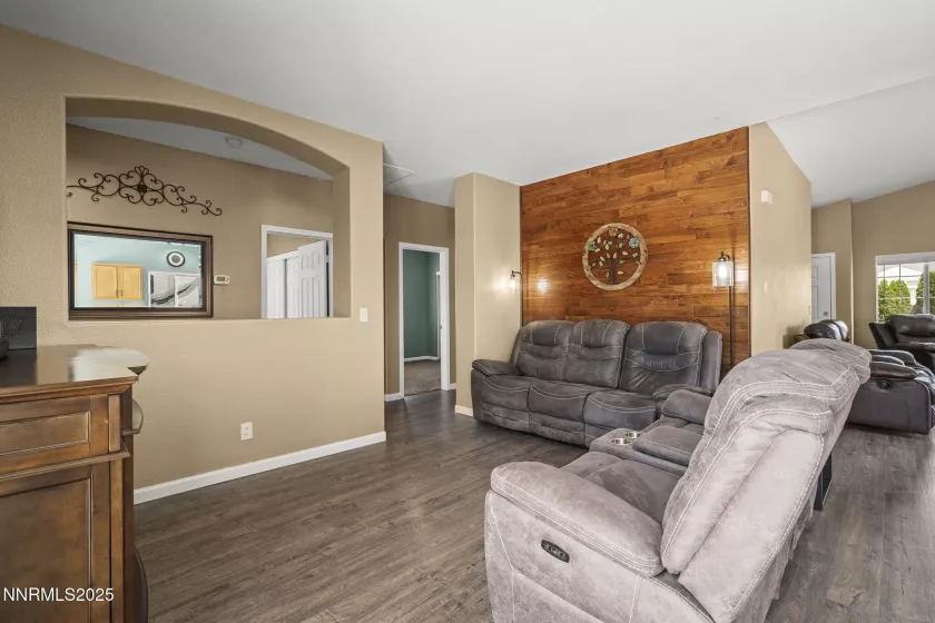 20970 White Rock, Reno, Nevada 89508, 3 Bedrooms Bedrooms, ,2 BathroomsBathrooms,Residential,Residential,White Rock,250052030