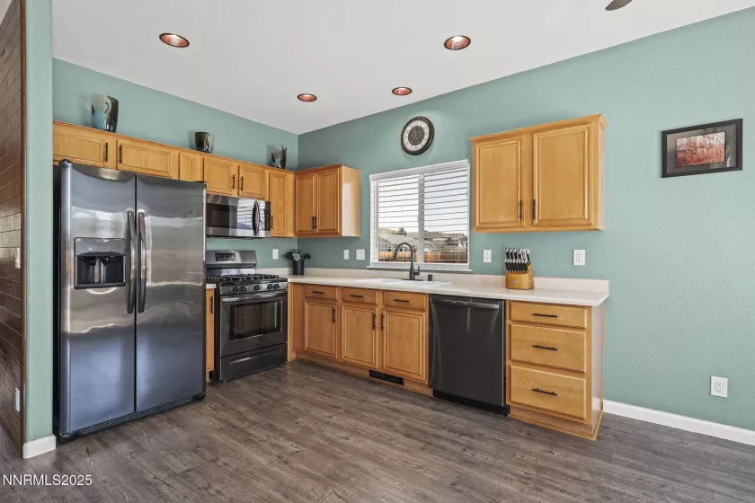 20970 White Rock, Reno, Nevada 89508, 3 Bedrooms Bedrooms, ,2 BathroomsBathrooms,Residential,Residential,White Rock,250052030