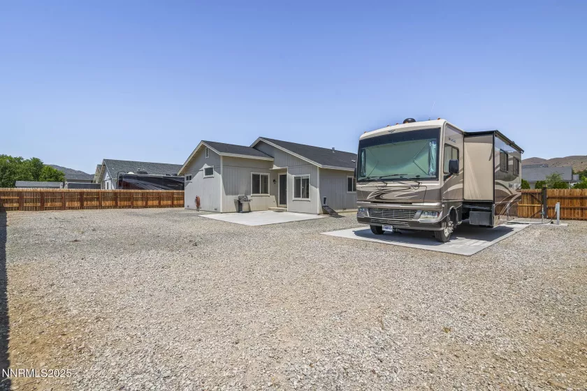 20970 White Rock, Reno, Nevada 89508, 3 Bedrooms Bedrooms, ,2 BathroomsBathrooms,Residential,Residential,White Rock,250052030
