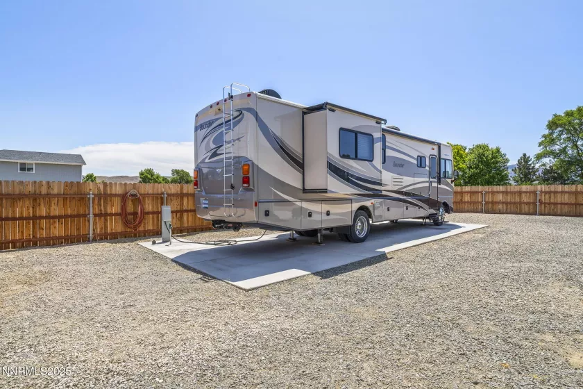 20970 White Rock, Reno, Nevada 89508, 3 Bedrooms Bedrooms, ,2 BathroomsBathrooms,Residential,Residential,White Rock,250052030