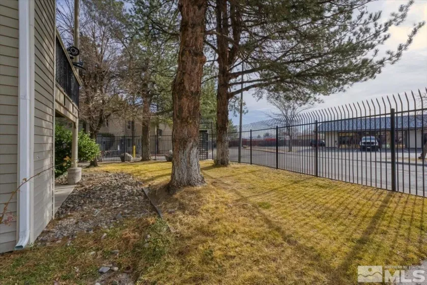 2380 Roundhouse, Sparks, Nevada 89431, 2 Bedrooms Bedrooms, ,2 BathroomsBathrooms,Residential,Residential,Roundhouse,250000058
