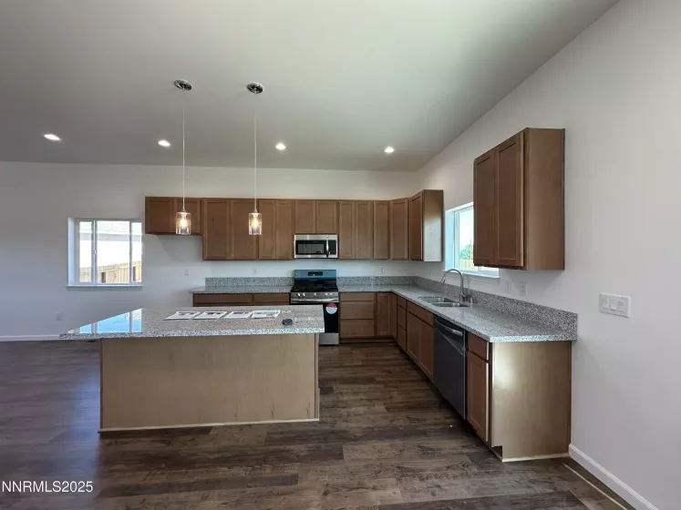 1844 Fort Sutter Fort Sutter, Fernley, Nevada 89408, 3 Bedrooms Bedrooms, ,3 BathroomsBathrooms,Residential,Residential,Fort Sutter,250052032