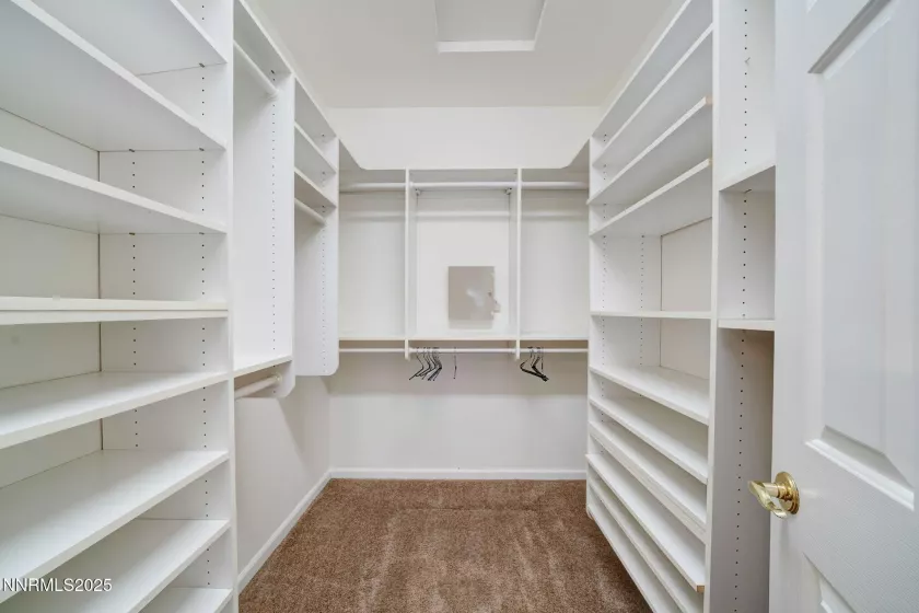 Walk In Closet