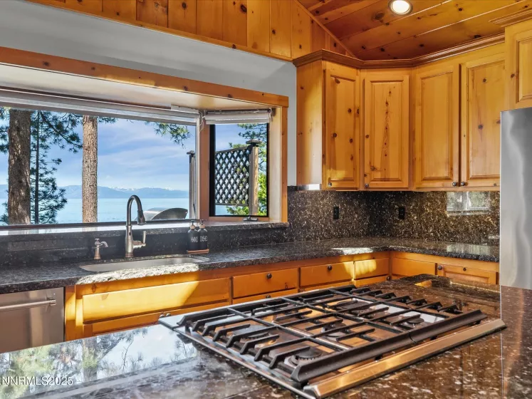 1472 Flowers, Glenbrook, Nevada 89413, 5 Bedrooms Bedrooms, ,4 BathroomsBathrooms,Residential,Residential,Flowers,250052036