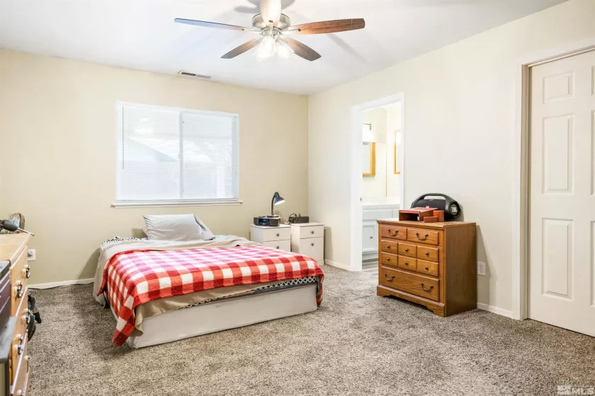 267 Wildwood, Fernley, Nevada 89408, 3 Bedrooms Bedrooms, ,2 BathroomsBathrooms,Residential,Residential,Wildwood,250001875