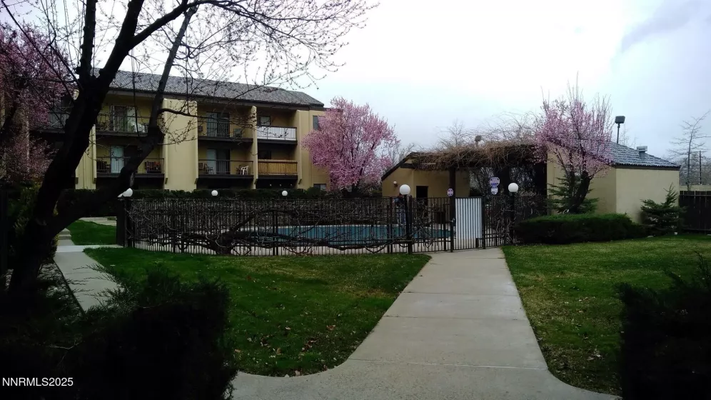 2450 Lymbery, Reno, Nevada 89509, ,1 BathroomBathrooms,Residential,Residential,Lymbery,250052043