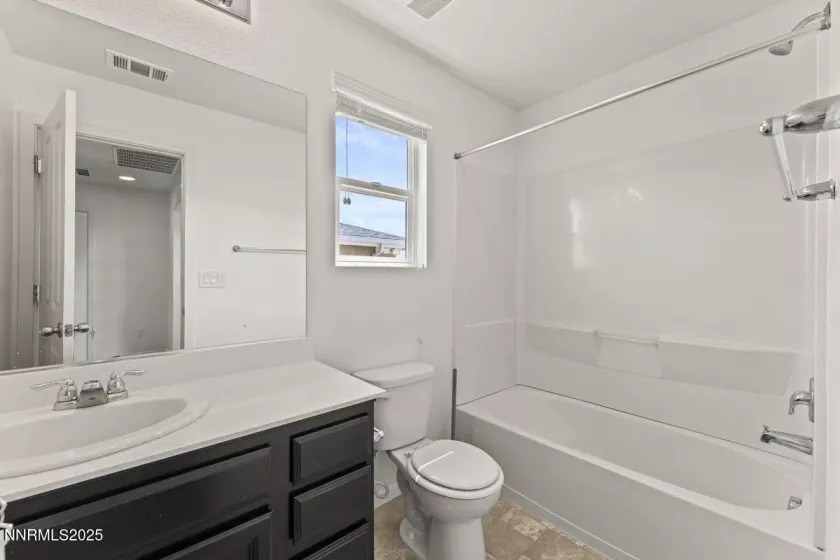 10965 Bloomsburg, Reno, Nevada 89506, 3 Bedrooms Bedrooms, ,3 BathroomsBathrooms,Residential,Residential,Bloomsburg,250052044
