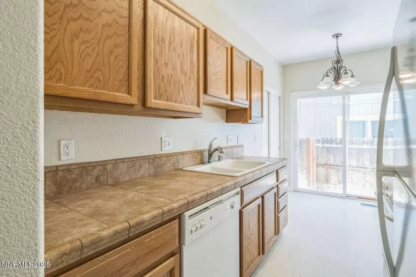 1265 Woodside, Gardnerville, Nevada 89460, 3 Bedrooms Bedrooms, ,2 BathroomsBathrooms,Residential,Residential,Woodside,250052046