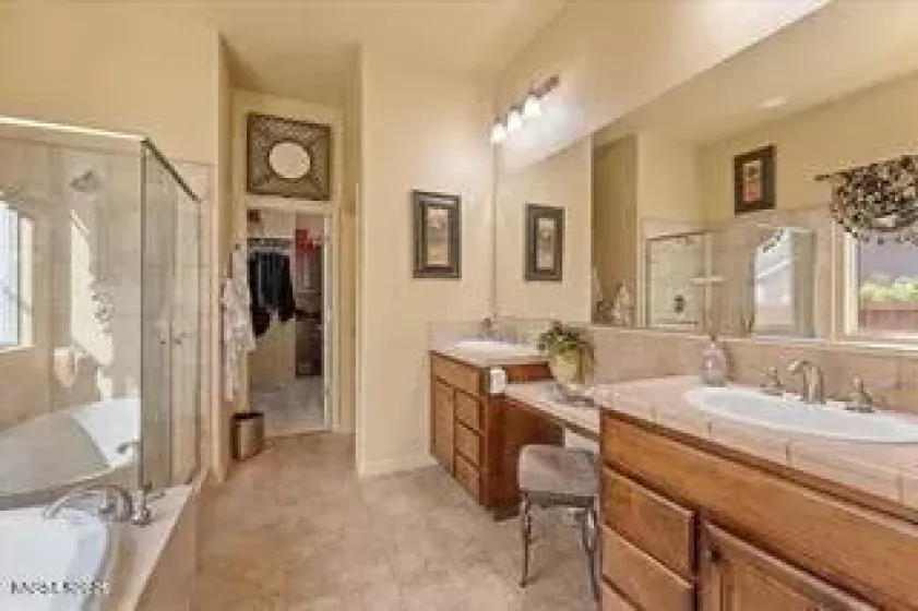 2524 Garzoni, Sparks, Nevada 89434, 3 Bedrooms Bedrooms, ,3 BathroomsBathrooms,Residential,Residential,Garzoni,250052047