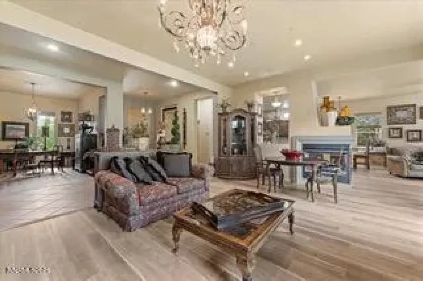 2524 Garzoni, Sparks, Nevada 89434, 3 Bedrooms Bedrooms, ,3 BathroomsBathrooms,Residential,Residential,Garzoni,250052047