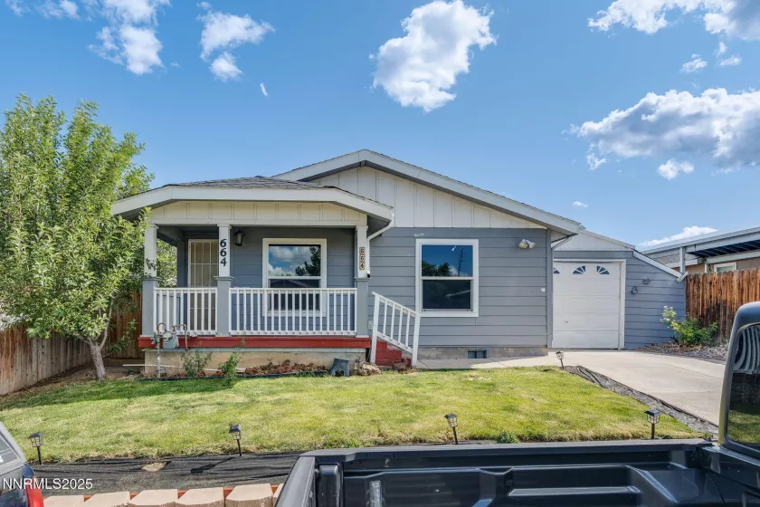 664 Bud Lake, Reno, Nevada 89506, 3 Bedrooms Bedrooms, ,2 BathroomsBathrooms,Residential,Residential,Bud Lake,250052050