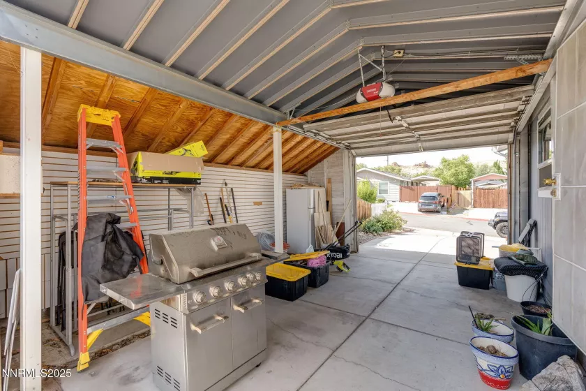 664 Bud Lake, Reno, Nevada 89506, 3 Bedrooms Bedrooms, ,2 BathroomsBathrooms,Residential,Residential,Bud Lake,250052050