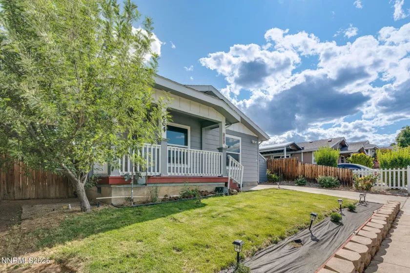 664 Bud Lake, Reno, Nevada 89506, 3 Bedrooms Bedrooms, ,2 BathroomsBathrooms,Residential,Residential,Bud Lake,250052050