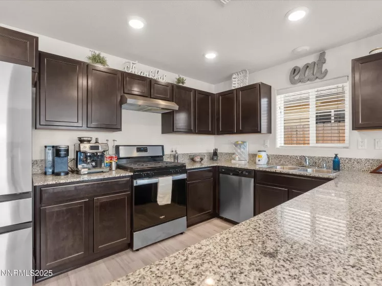 9237 Logan Creek, Reno, Nevada 89506, 3 Bedrooms Bedrooms, ,2 BathroomsBathrooms,Residential,Residential,Logan Creek,250052053