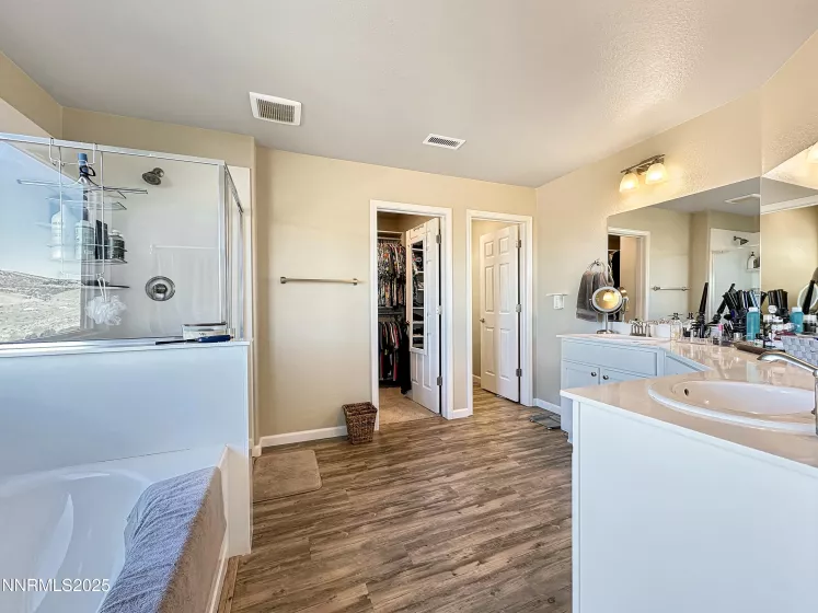 2015 Painted Sky, Sun Valley, Nevada 89433, 4 Bedrooms Bedrooms, ,4 BathroomsBathrooms,Residential,Residential,Painted Sky,250052071