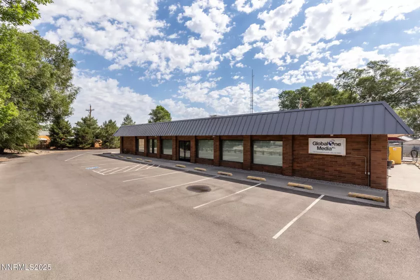 1750 Manzanita, Elko, Nevada 89801, ,Commercial Lease,Manufactured,Manzanita,250052085