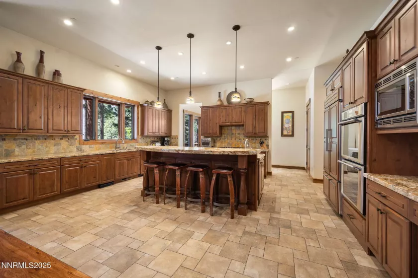 845 Donna, Incline Village, Nevada 89451, 4 Bedrooms Bedrooms, ,5 BathroomsBathrooms,Residential,Residential,Donna,250052090