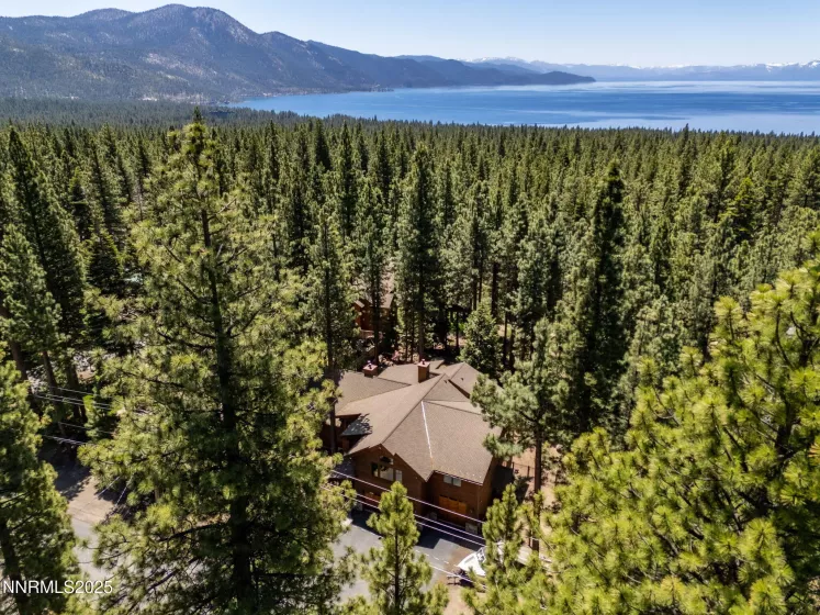 845 Donna, Incline Village, Nevada 89451, 4 Bedrooms Bedrooms, ,5 BathroomsBathrooms,Residential,Residential,Donna,250052090