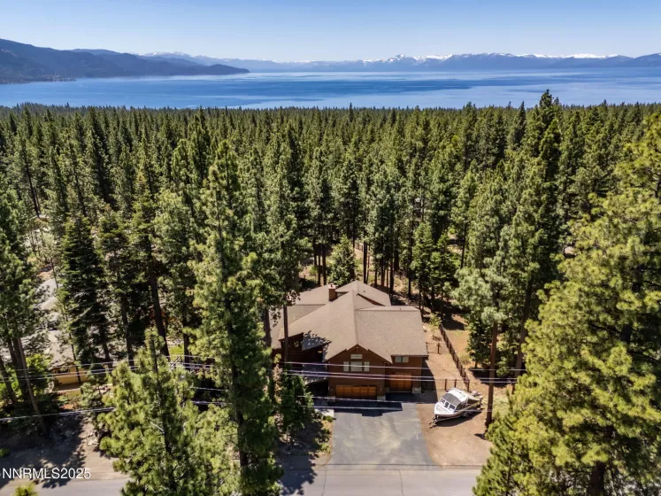 845 Donna, Incline Village, Nevada 89451, 4 Bedrooms Bedrooms, ,5 BathroomsBathrooms,Residential,Residential,Donna,250052090