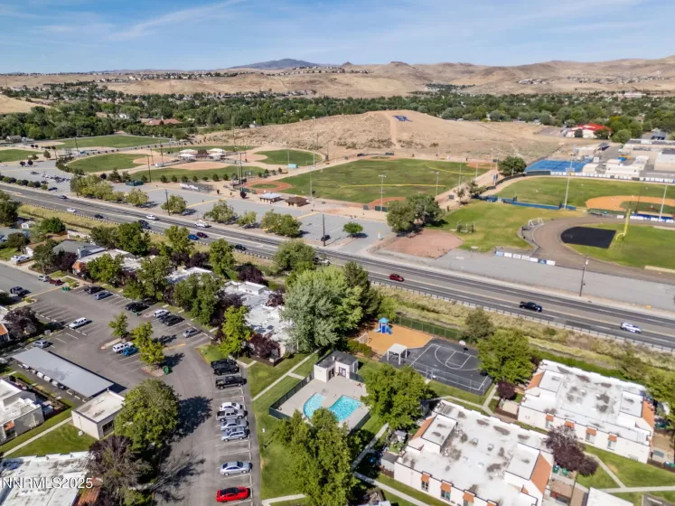 1061 Baywood, Sparks, Nevada 89434, 1 Bedroom Bedrooms, ,1 BathroomBathrooms,Residential,Residential,Baywood,250052098