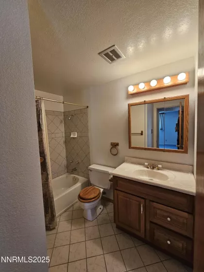 4100 Woodcock, Washoe Valley, Nevada 89704, 2 Bedrooms Bedrooms, ,2 BathroomsBathrooms,Residential,Residential,Woodcock,250052103