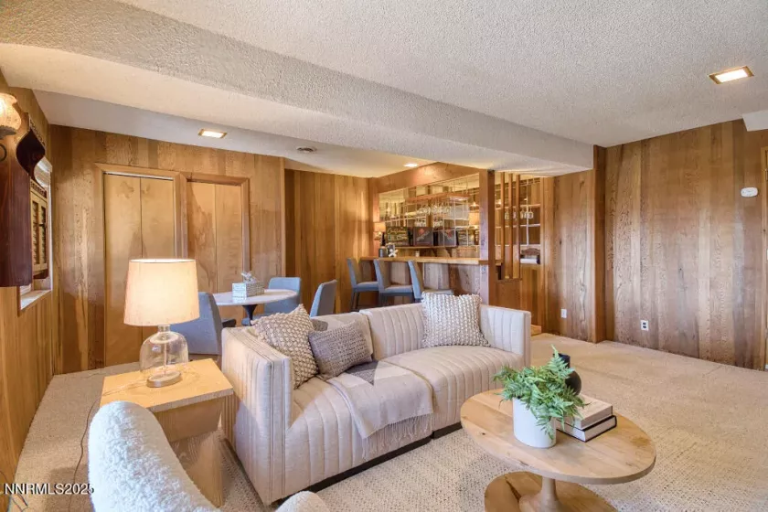 128 Holly, Stateline, Nevada 89449, 3 Bedrooms Bedrooms, ,2 BathroomsBathrooms,Residential,Residential,Holly,250052110