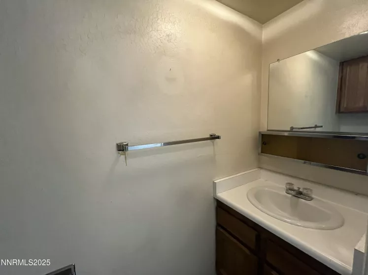 972 Flatcar, Sparks, Nevada 89431, 2 Bedrooms Bedrooms, ,1 BathroomBathrooms,Residential,Residential,Flatcar,250052116