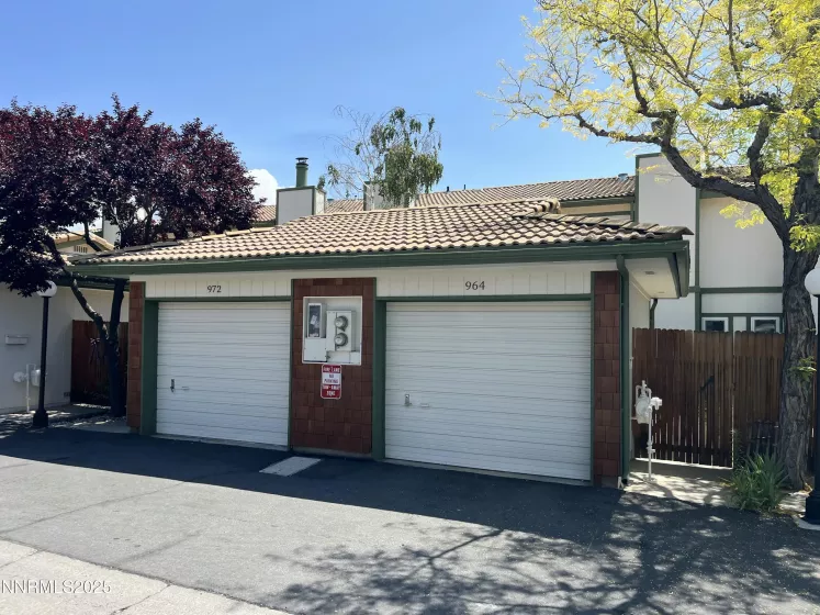 972 Flatcar, Sparks, Nevada 89431, 2 Bedrooms Bedrooms, ,1 BathroomBathrooms,Residential,Residential,Flatcar,250052116
