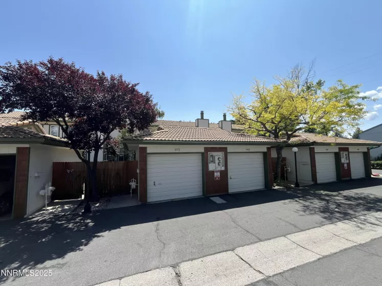 972 Flatcar, Sparks, Nevada 89431, 2 Bedrooms Bedrooms, ,1 BathroomBathrooms,Residential,Residential,Flatcar,250052116