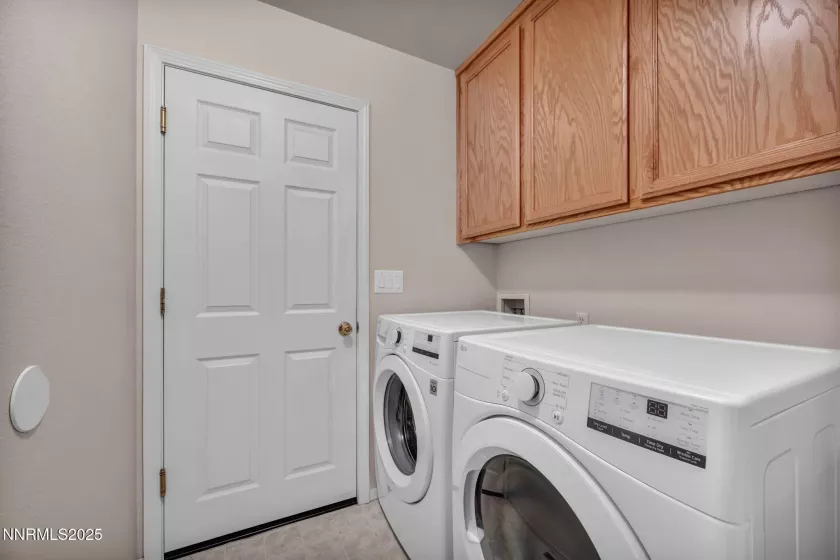 2159 Shadow Brook, Carson City, Nevada 89703, 3 Bedrooms Bedrooms, ,2 BathroomsBathrooms,Residential,Residential,Shadow Brook,250052117