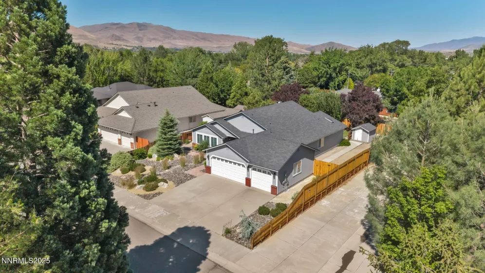 2159 Shadow Brook, Carson City, Nevada 89703, 3 Bedrooms Bedrooms, ,2 BathroomsBathrooms,Residential,Residential,Shadow Brook,250052117
