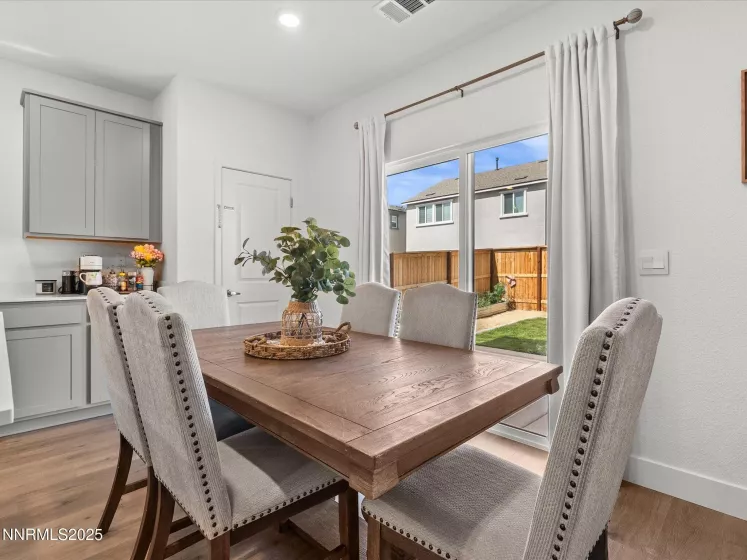 7918 Schist, Sparks, Nevada 89436, 4 Bedrooms Bedrooms, ,3 BathroomsBathrooms,Residential,Residential,Schist,250052122