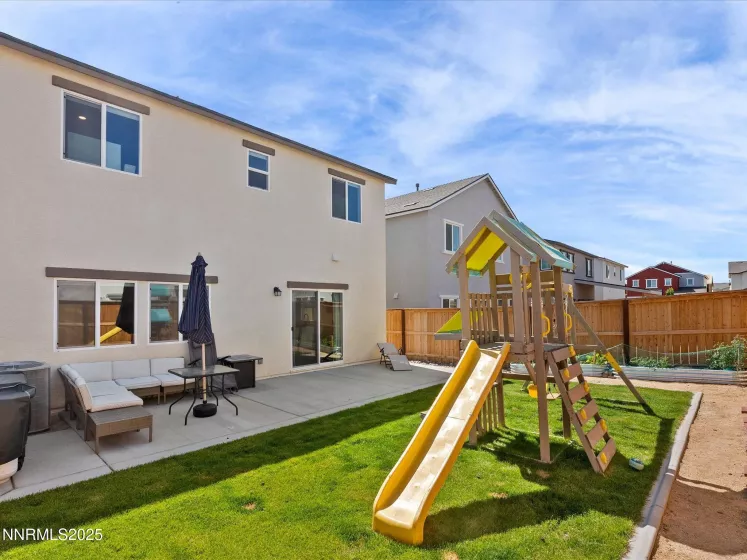 7918 Schist, Sparks, Nevada 89436, 4 Bedrooms Bedrooms, ,3 BathroomsBathrooms,Residential,Residential,Schist,250052122